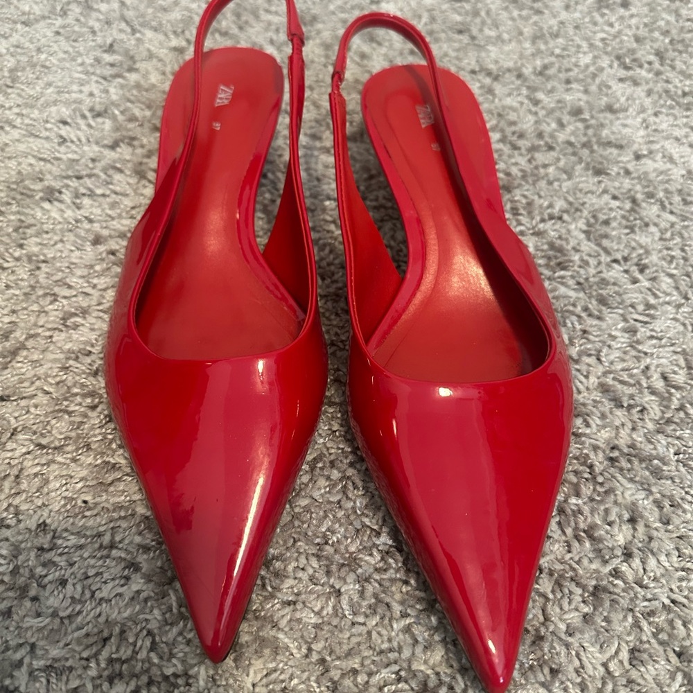 Zara Red Patent Slingback Kitten Heels